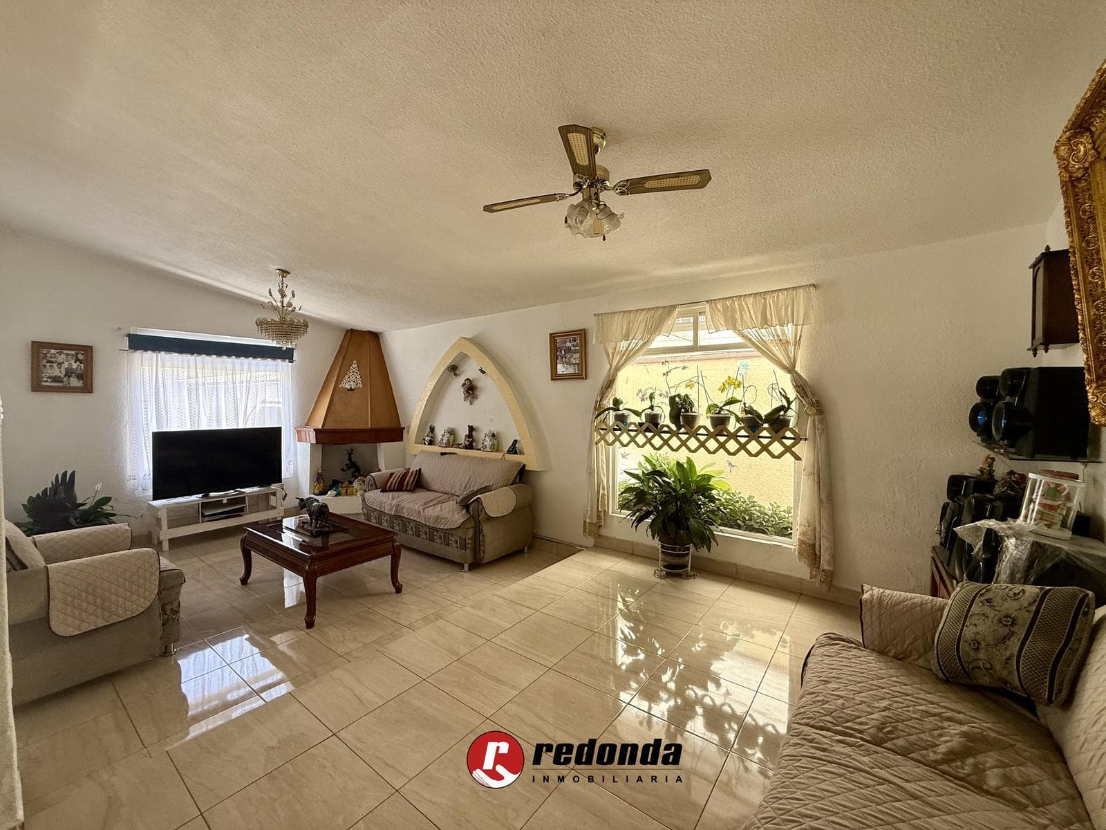 House in Bosques del Lago