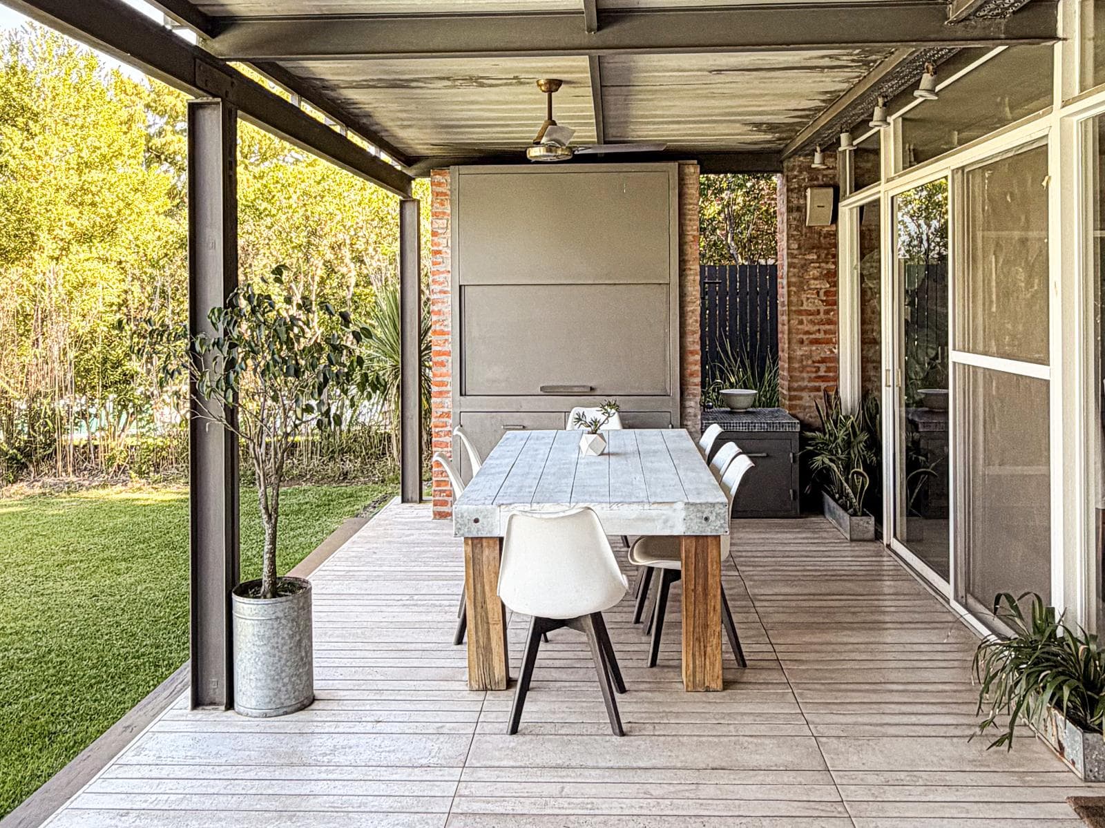 House for Sale in Las Glorietas, Nordelta Gated Community, Tigre