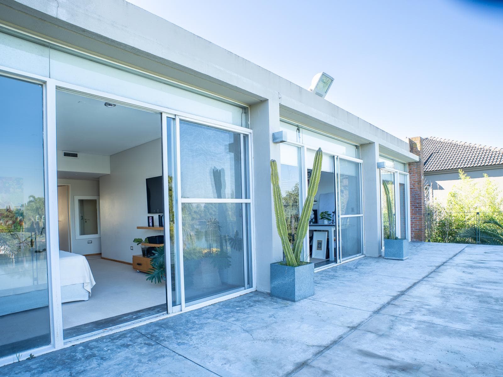 House for Sale in Las Glorietas, Nordelta Gated Community, Tigre