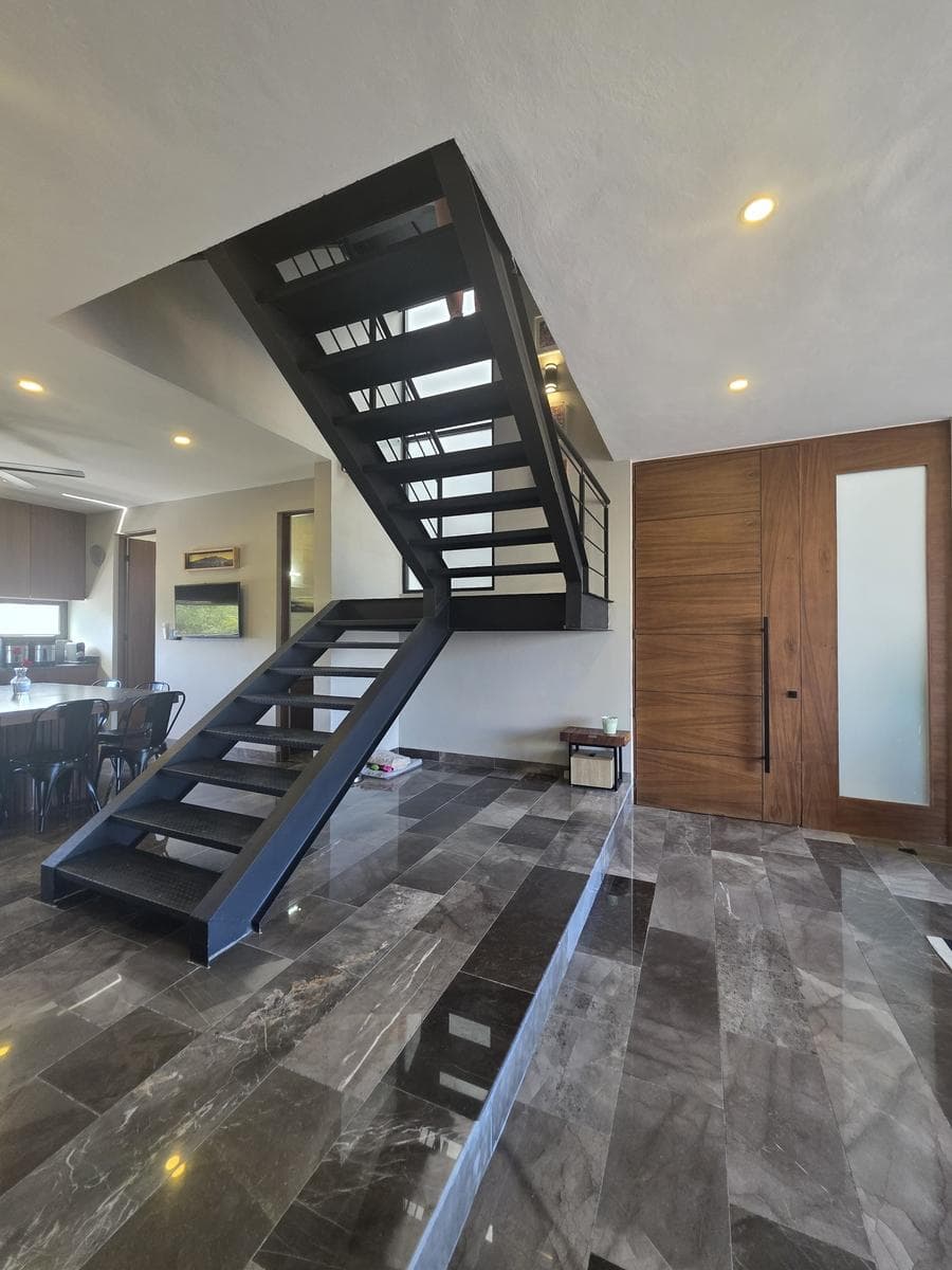 ESPECTACULAR DEPARTAMENTO EN VENTA, 3 RECAMARAS, COMPLETAMENTE EQUIPADO EN MONTEBELLO, MERIDA