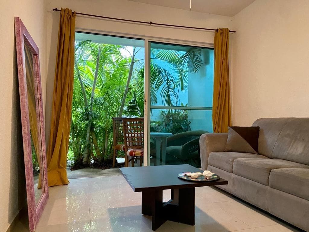 2-Bedroom Apartment for Rent | Downtown Playa del Carmen | Furnished, Ground Floor
