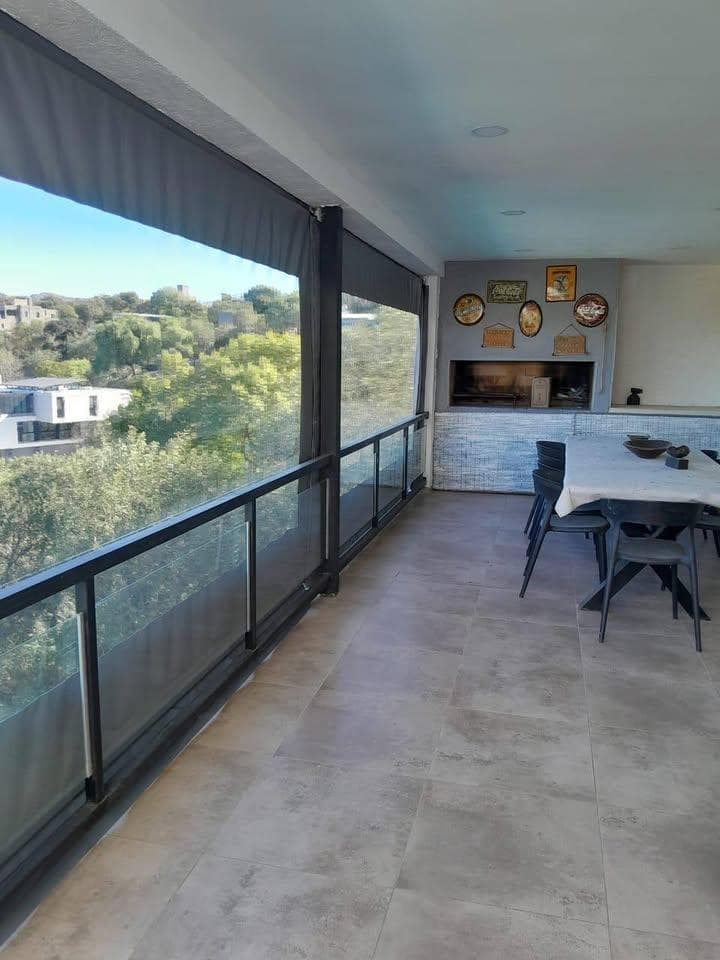 House for Sale in Sierra Nueva