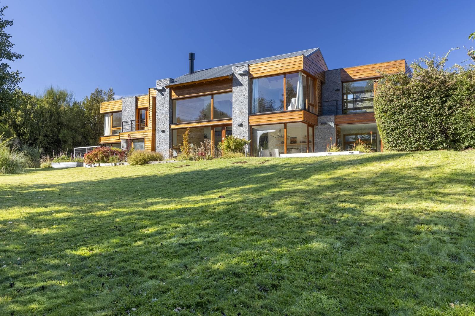 House for sale in Arelauquen Golf