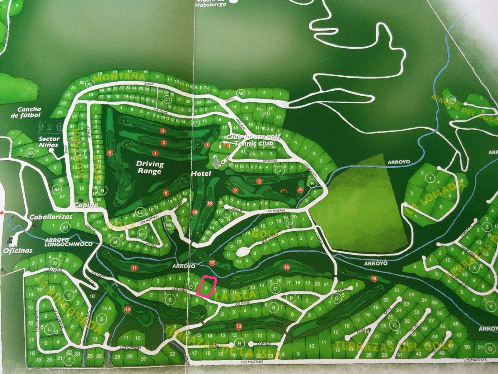 House for sale in Arelauquen Golf