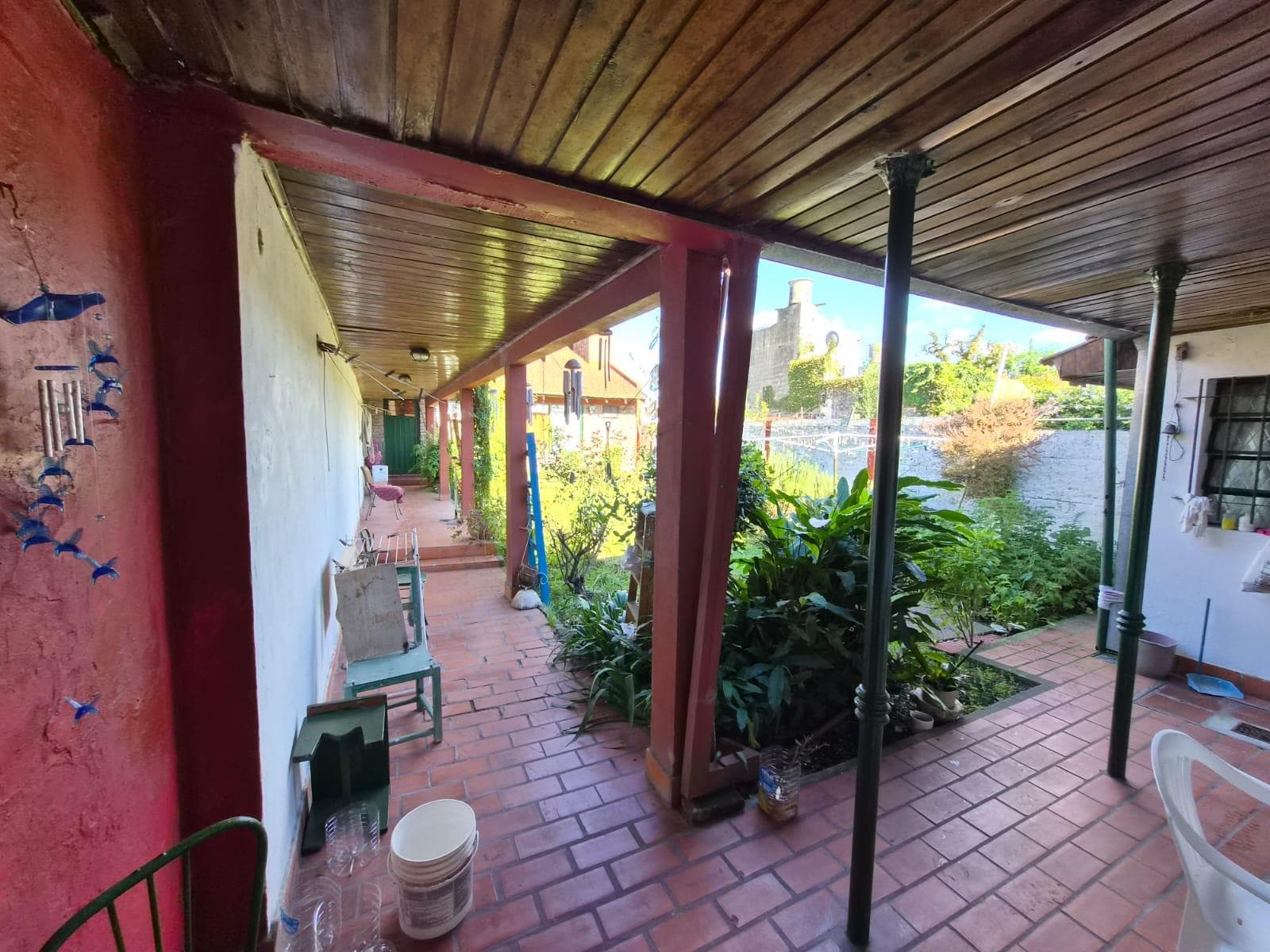 HOUSE FOR SALE IN TOLOSA. 117 and 530, BANK-APPROVED. WILL ACCEPT APARTMENT IN EXCHANGE!