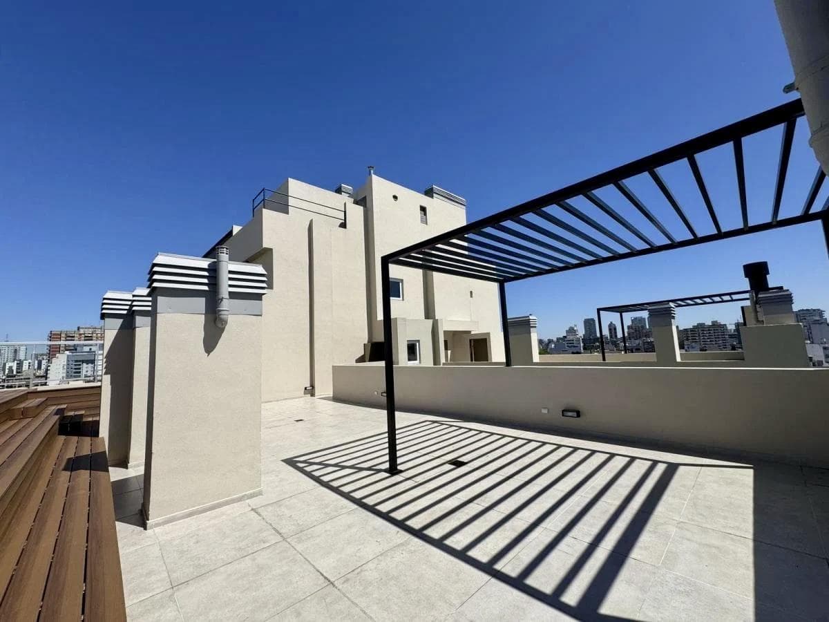 2-ROOM DUPLEX APARTMENT FOR SALE IN CABALLITO WITH AMENITIES