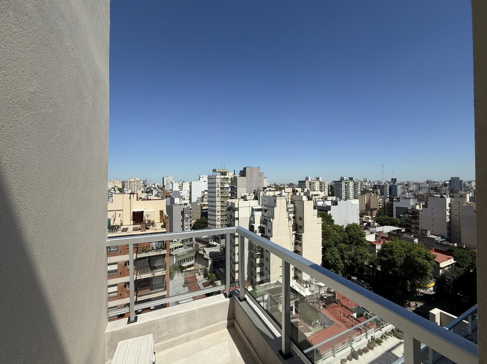 2-ROOM DUPLEX APARTMENT FOR SALE IN CABALLITO WITH AMENITIES