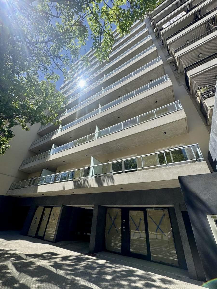 2-ROOM DUPLEX APARTMENT FOR SALE IN CABALLITO WITH AMENITIES