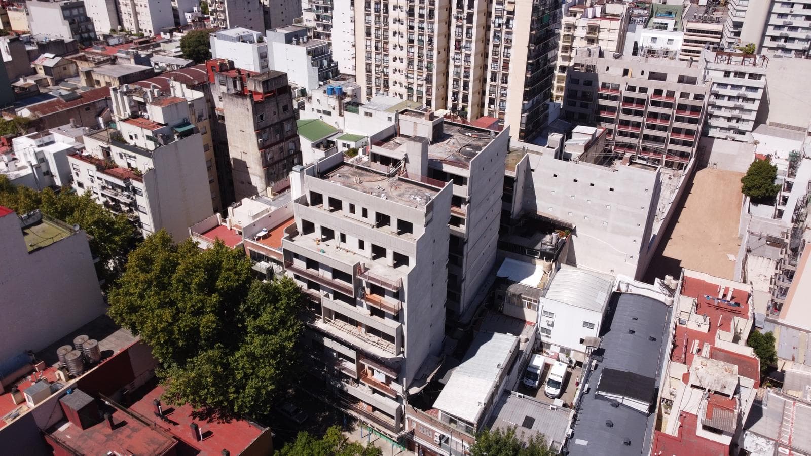 Three-room apartment in Almagro