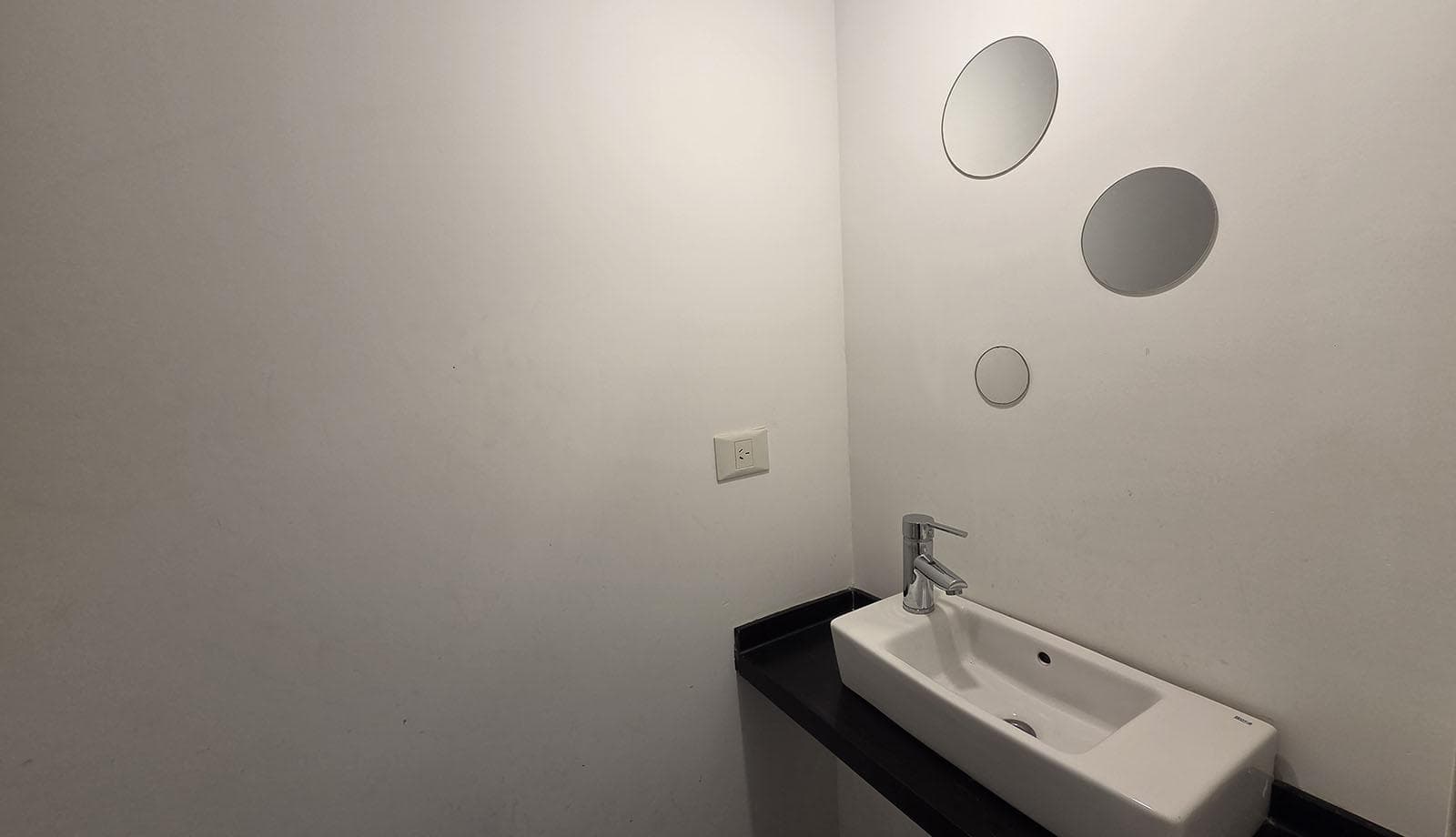 FOR SALE WITH RENTAL INCOME: 2-room apartment with balcony and garage, Rincon de Milberg, Tigre