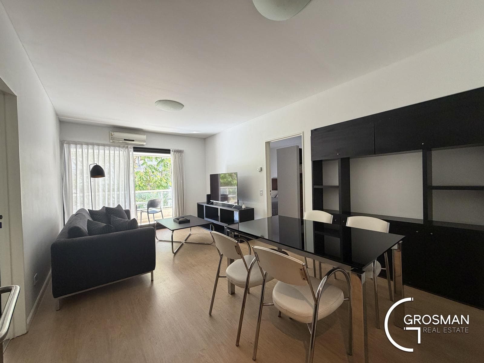 3-Bedroom Apartment for Rent with Garage and Terrace Balcony at Live Hotel, Palermo Hollywood!