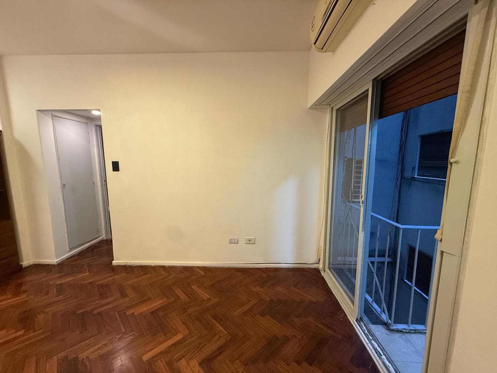 2-Room Apartment for Sale in Recoleta