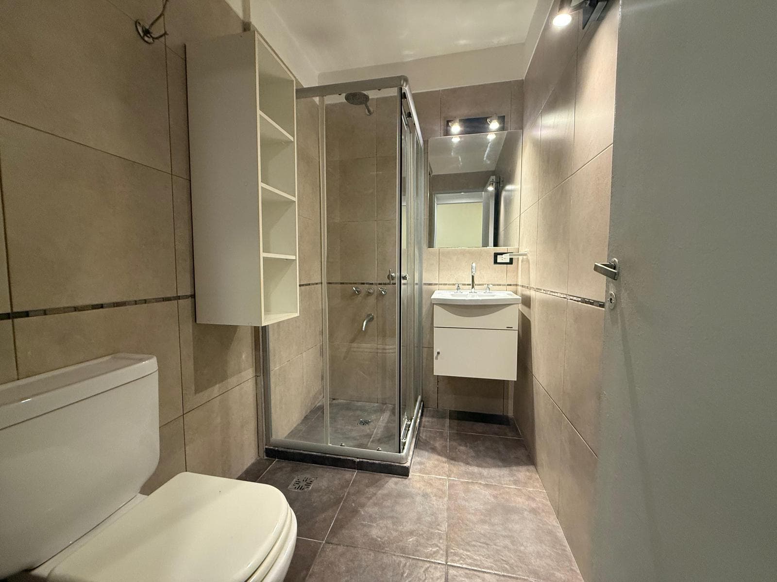 2-Room Apartment for Sale in Recoleta