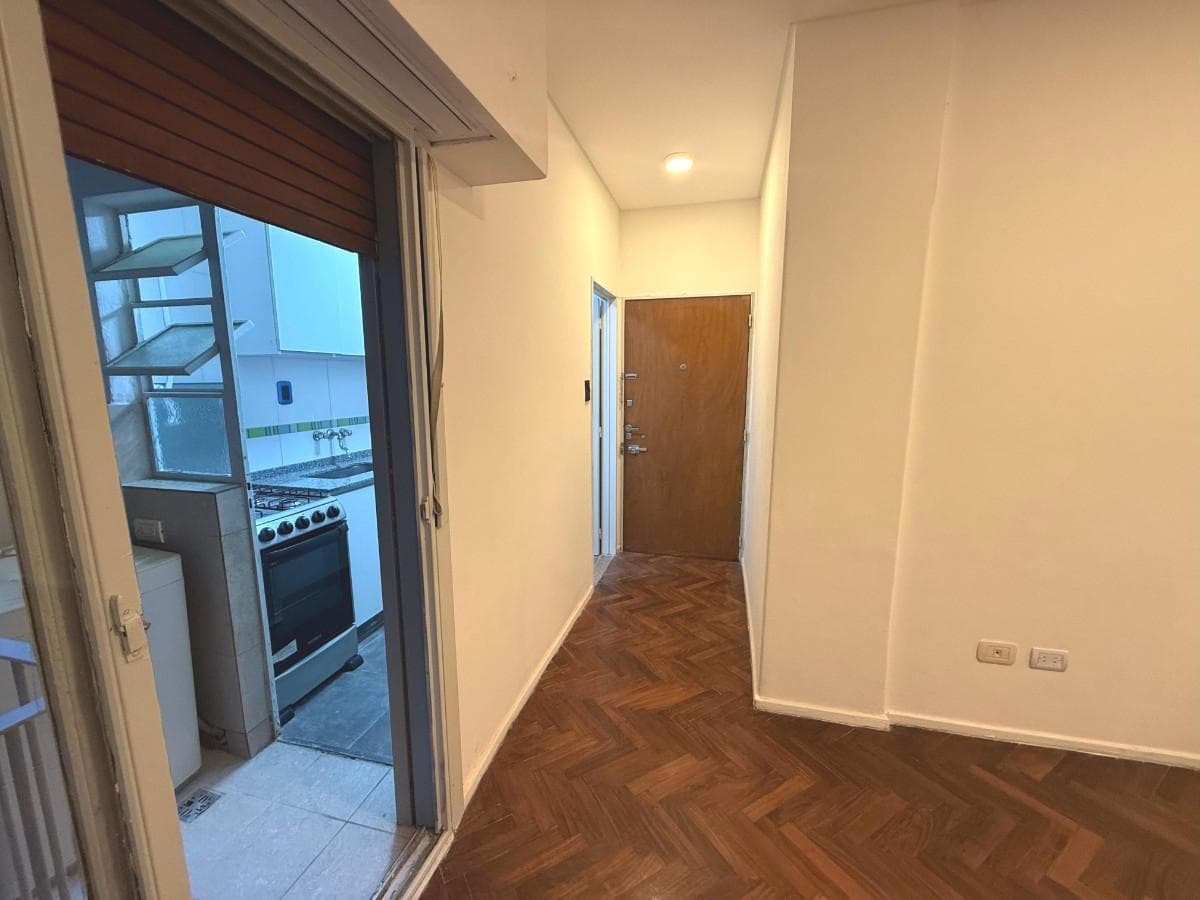 2-Room Apartment for Sale in Recoleta