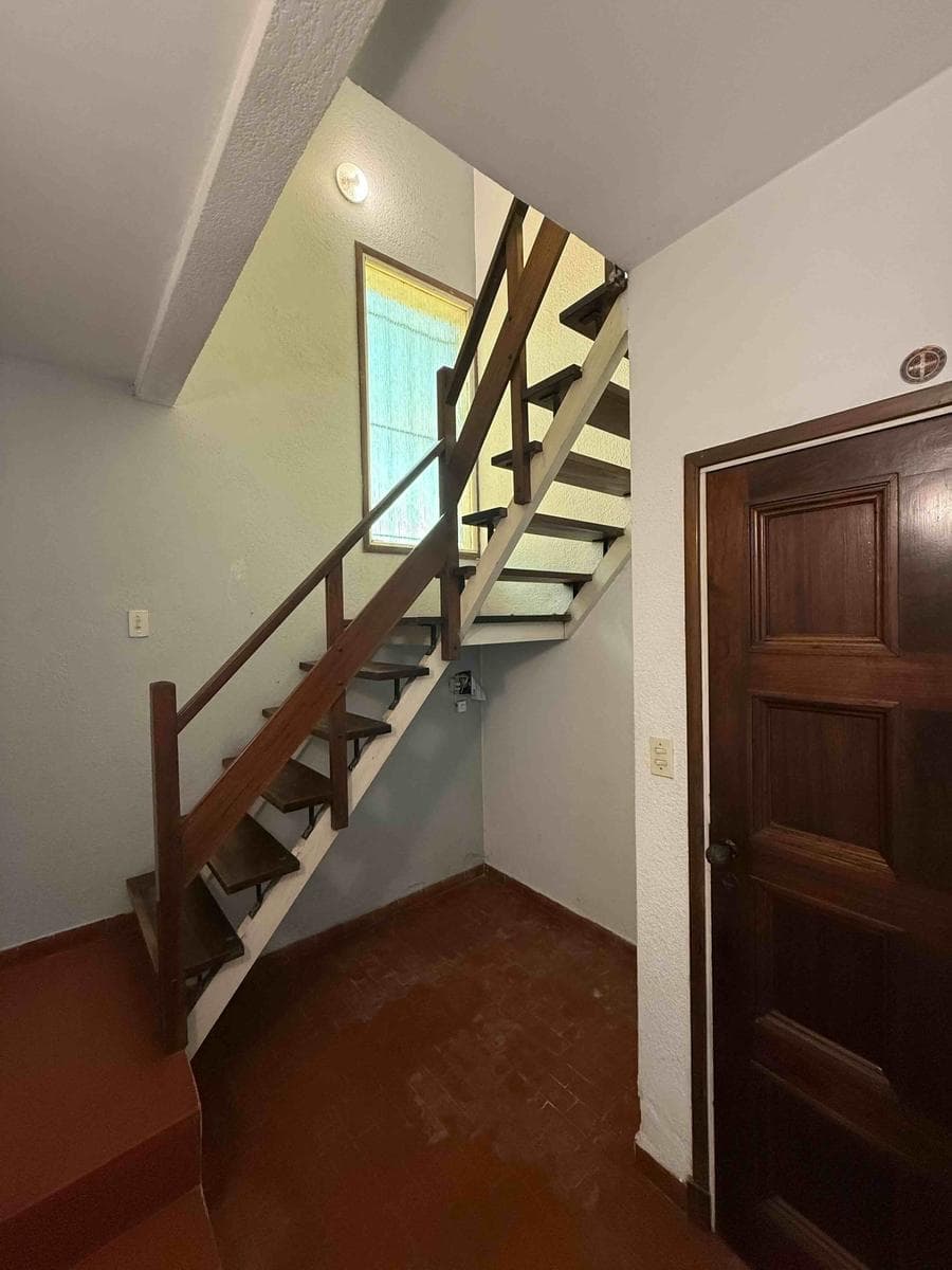 House in Maschwitz Club