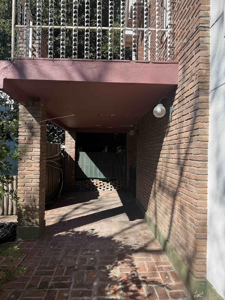 House in Maschwitz Club