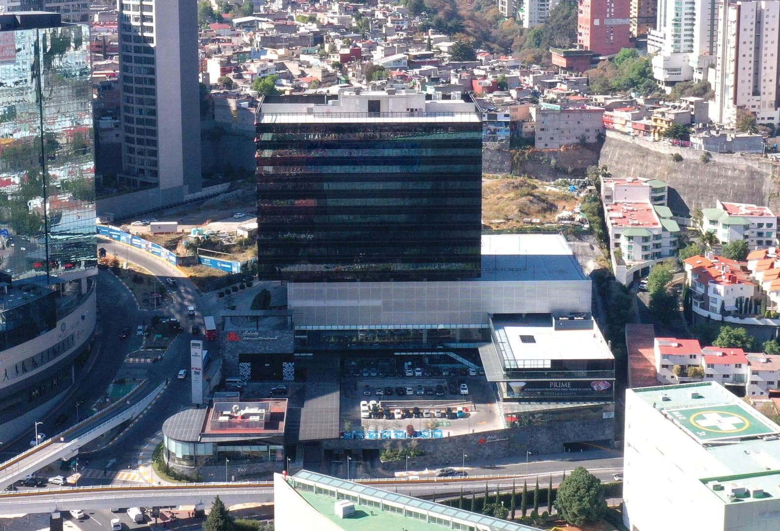 OFFICES FOR SALE in Huixquilucan, State of Mexico