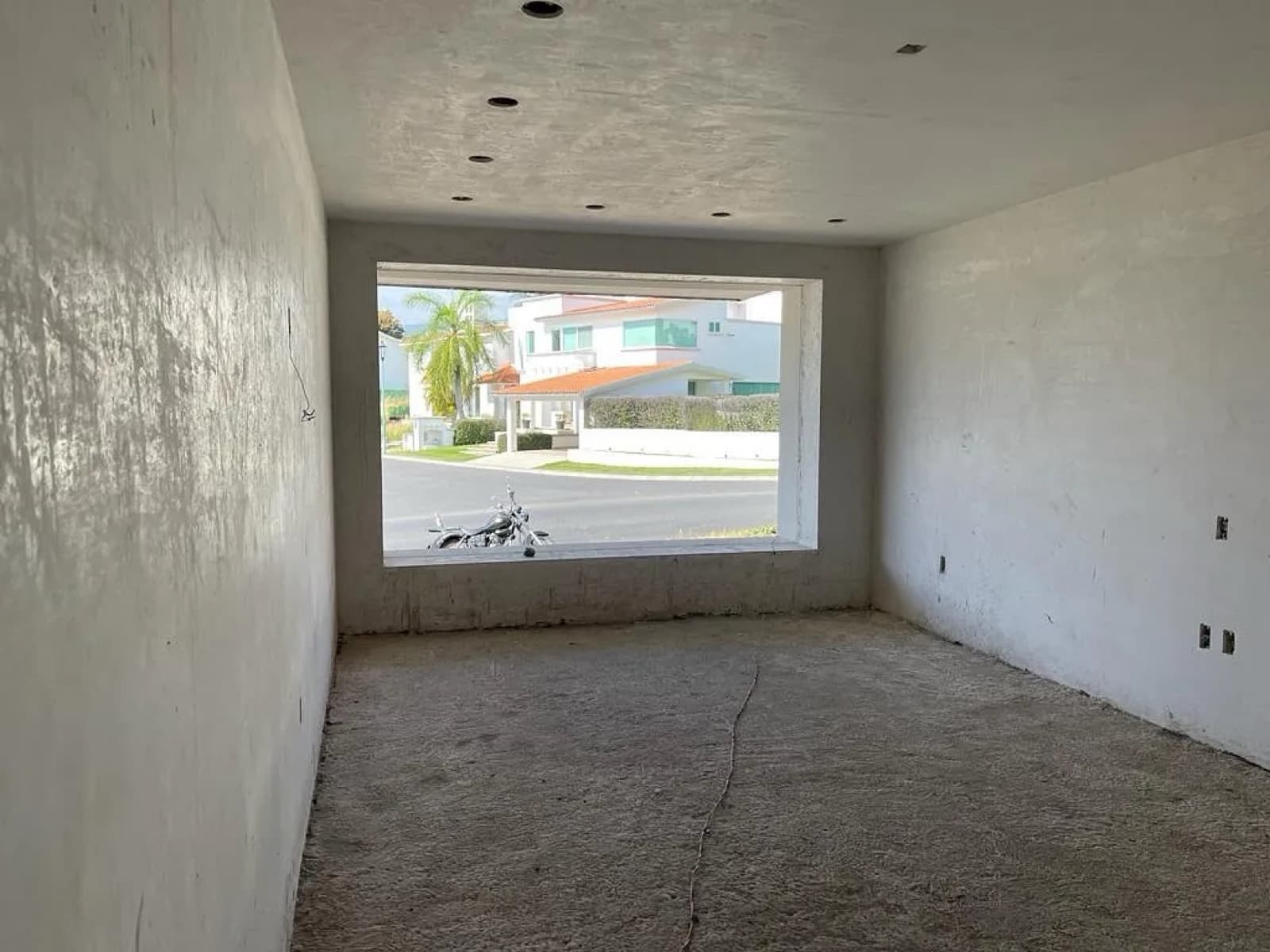 House for Sale in Lomas de Cocoyoc, Morelos