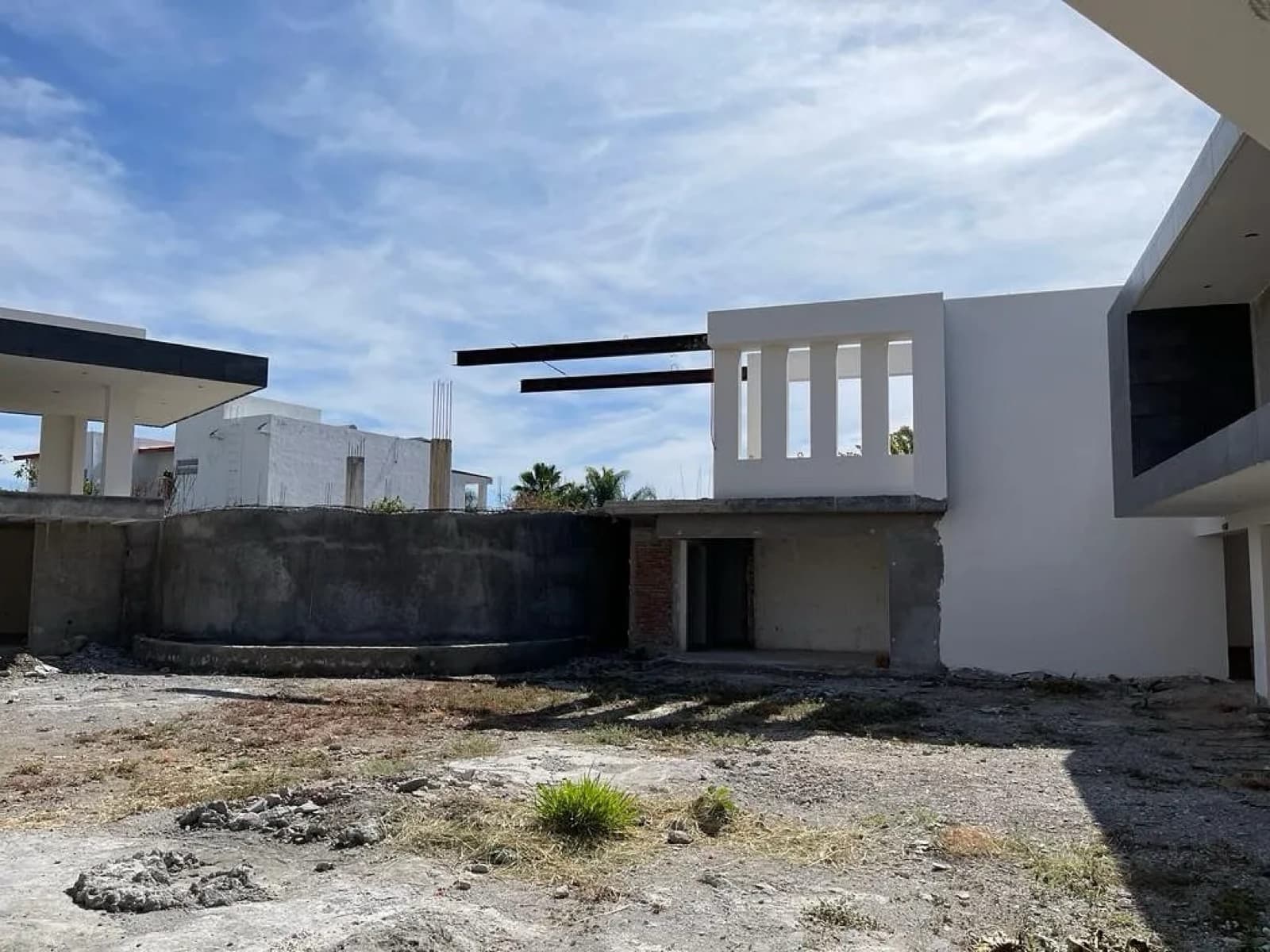 House for Sale in Lomas de Cocoyoc, Morelos