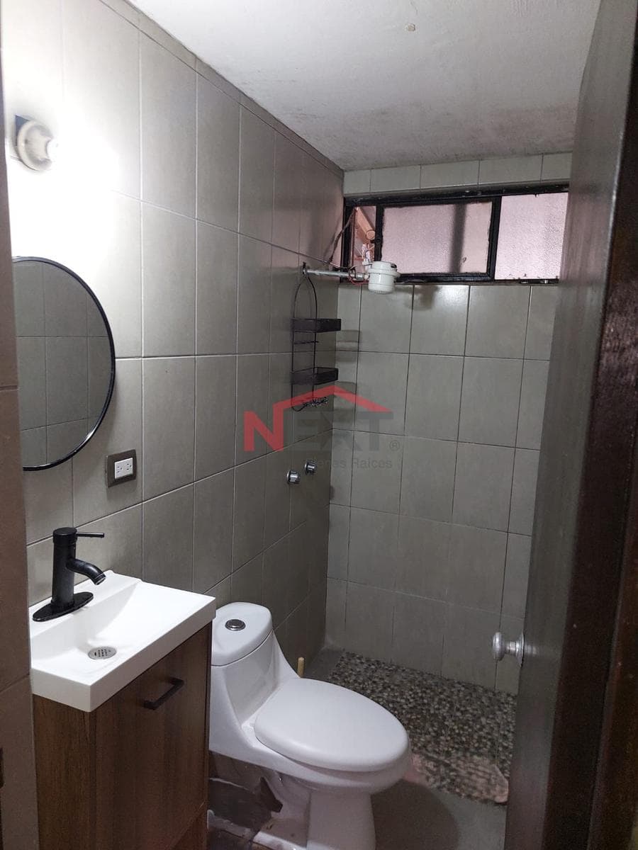 HOUSE FOR SALE LOCATED IN THE MIRAVALLE NEIGHBORHOOD
