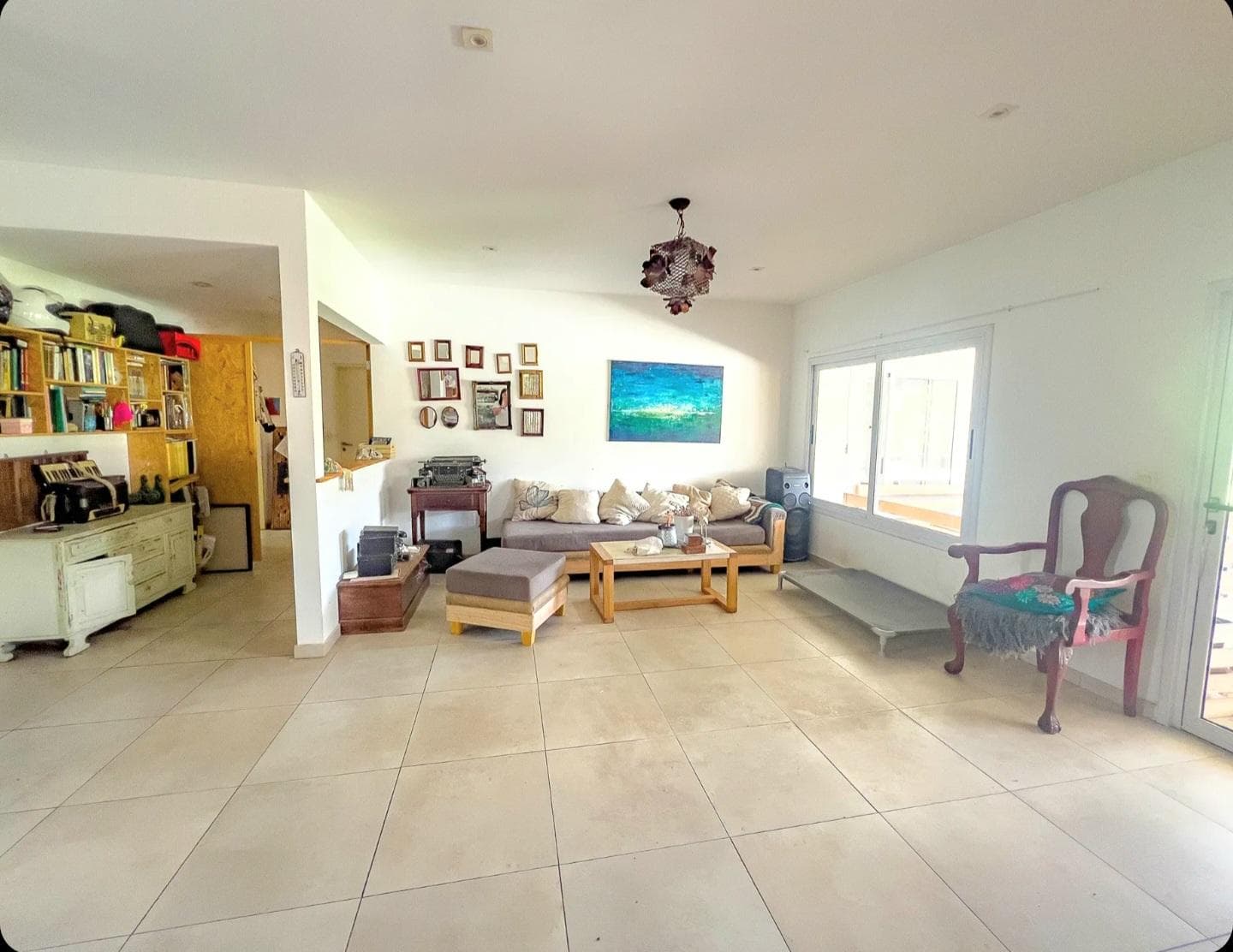 House for sale. One story. Eligible for financing in San Gabriel