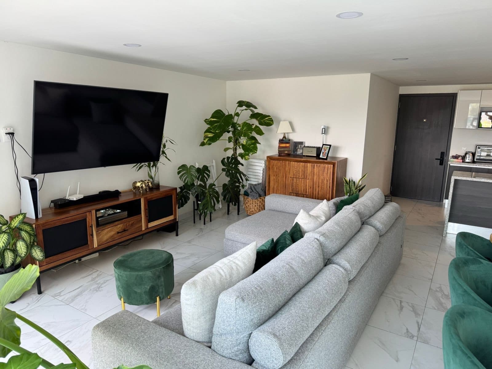 Apartment for sale in Almina, San Ángel: balcony, family room, storage room, 2 bedrooms, amenities, security