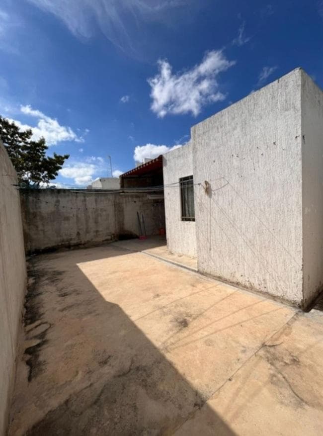 House in the Los Héroes Subdivision