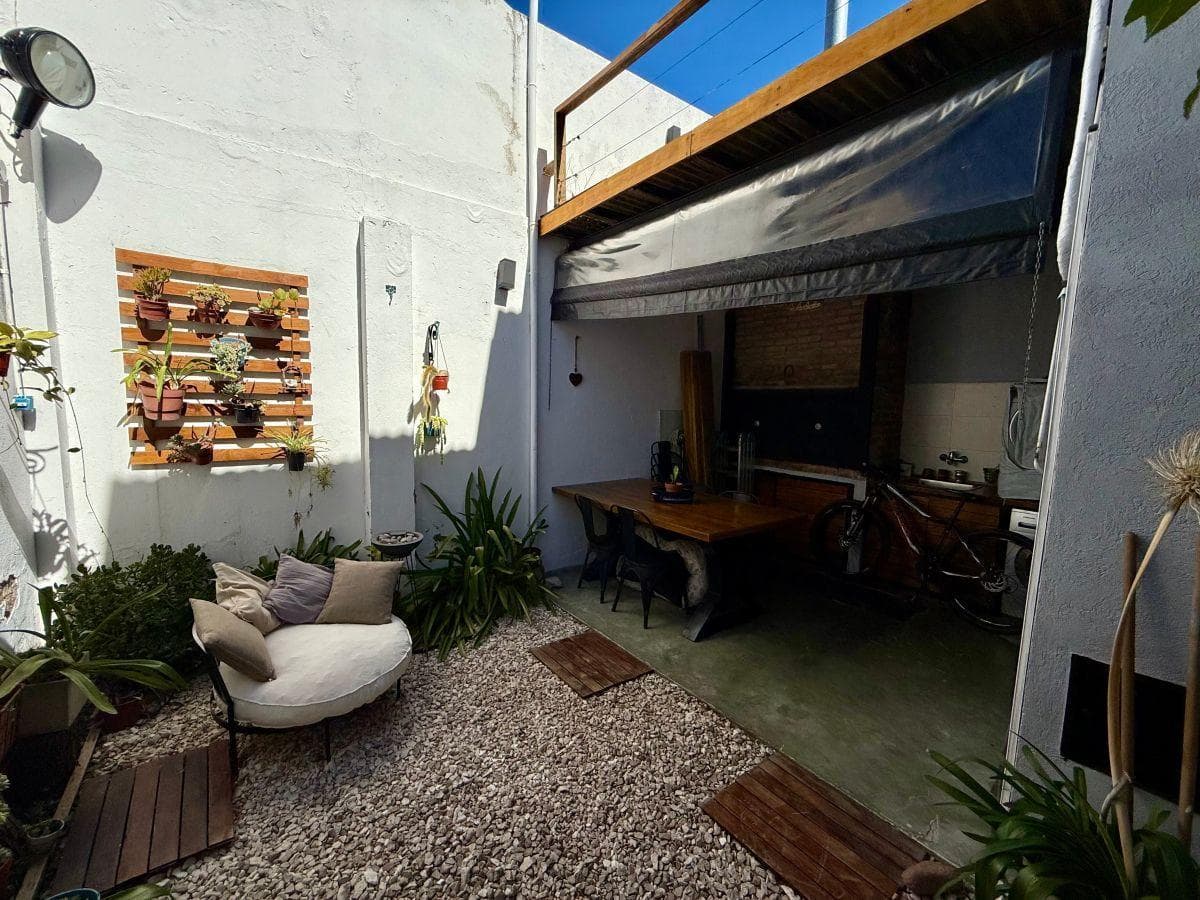 House for sale, 4 rooms, renovated, credit available, San Fernando