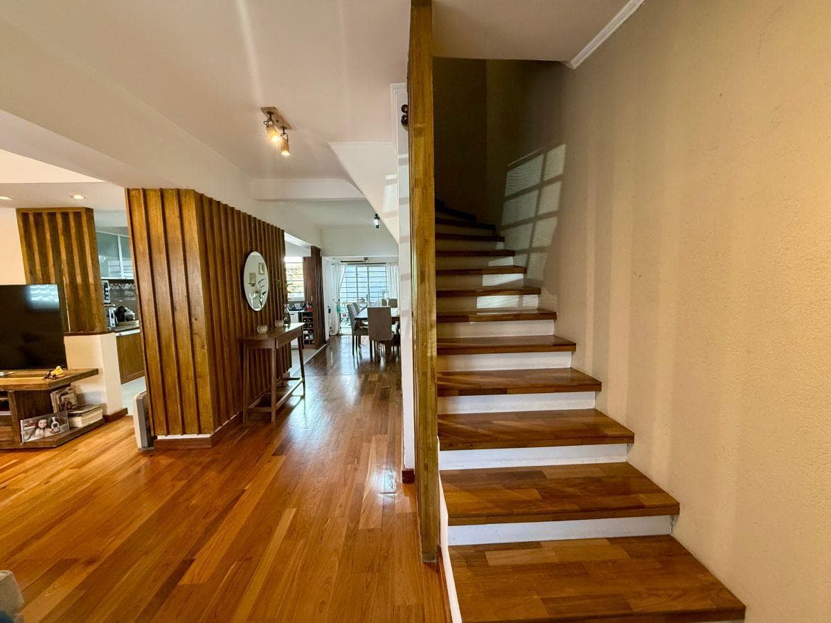 House for sale, 4 rooms, renovated, credit available, San Fernando