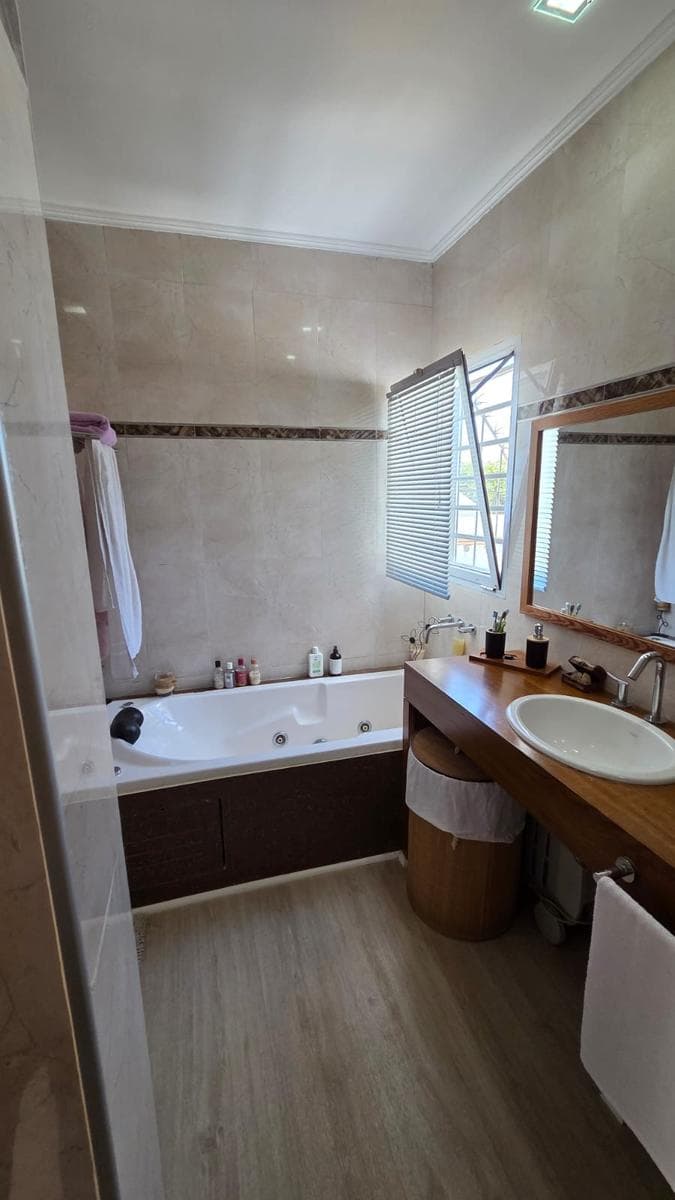 House for sale, 4 rooms, renovated, credit available, San Fernando