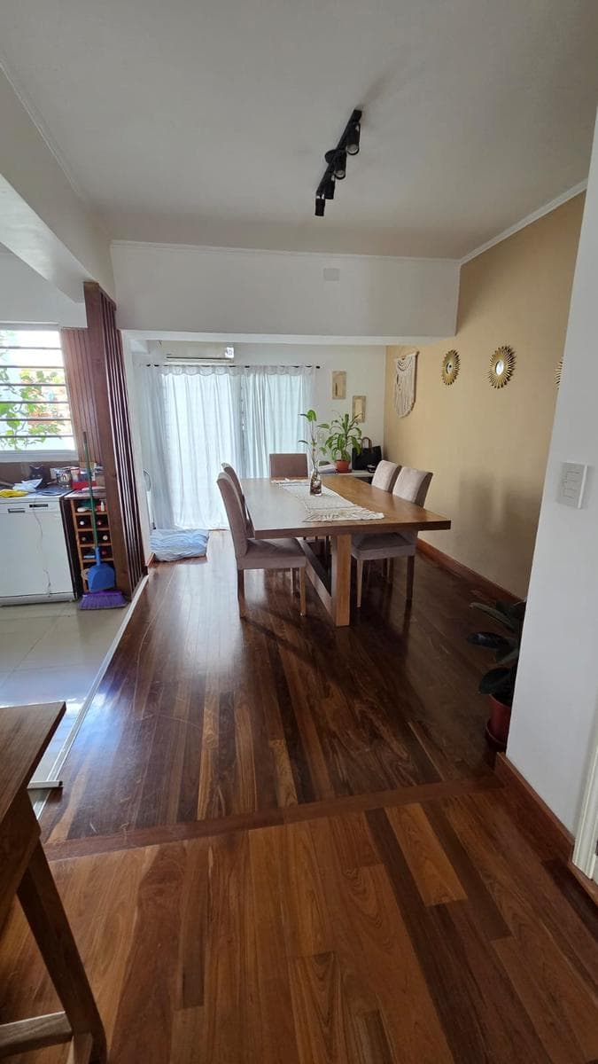 House for sale, 4 rooms, renovated, credit available, San Fernando