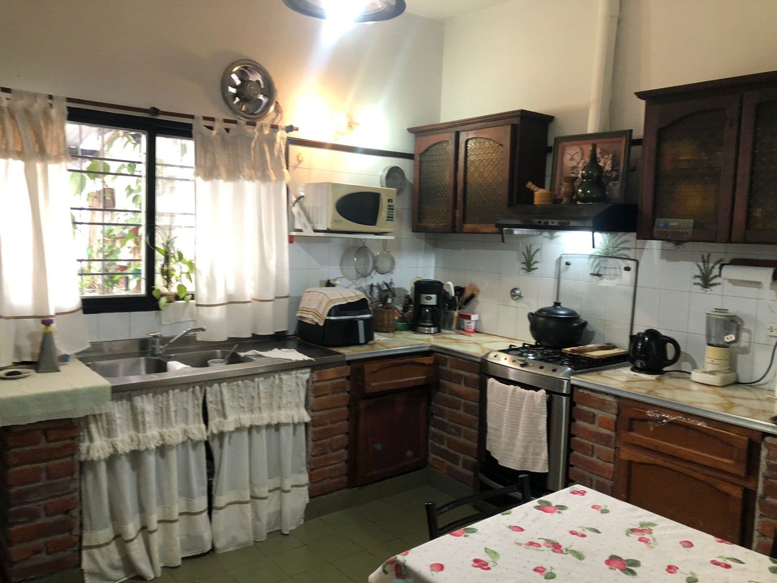 House - Benavidez