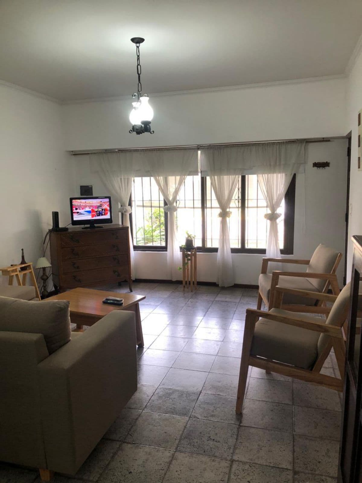 House - Benavidez