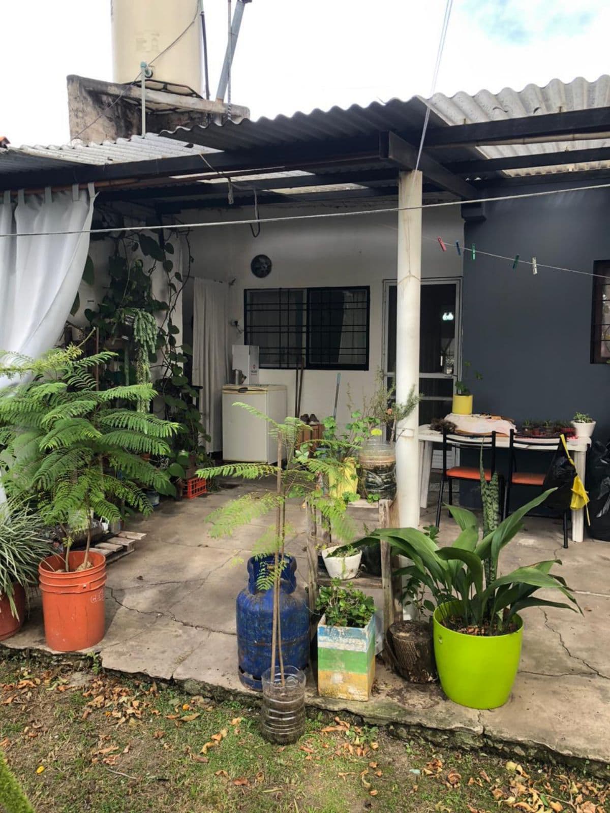House - Benavidez