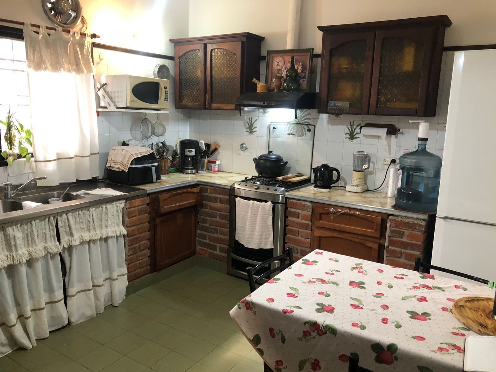 House - Benavidez