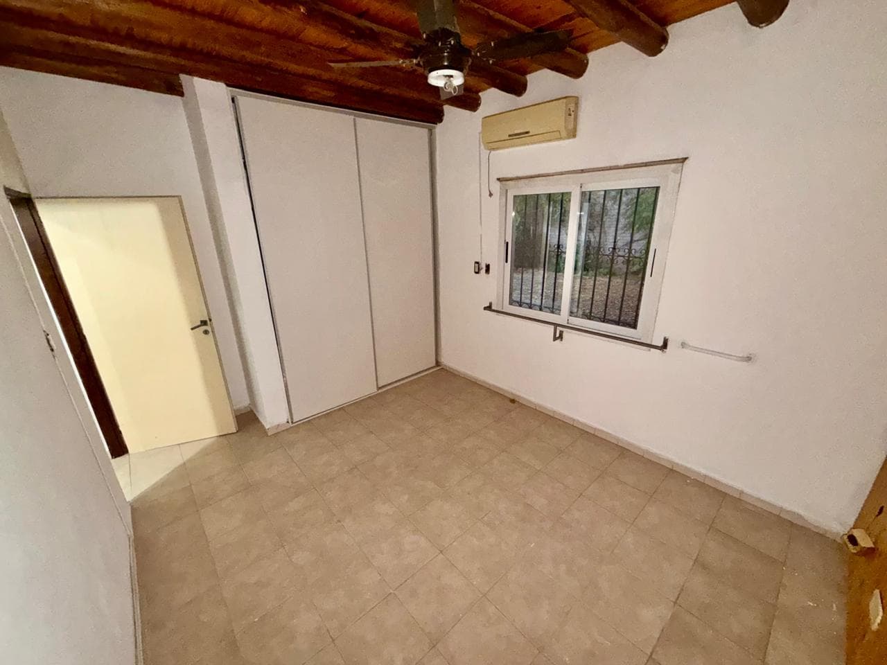 3-Bedroom, 2-Bathroom House in the Furlotti Neighborhood with a Garage