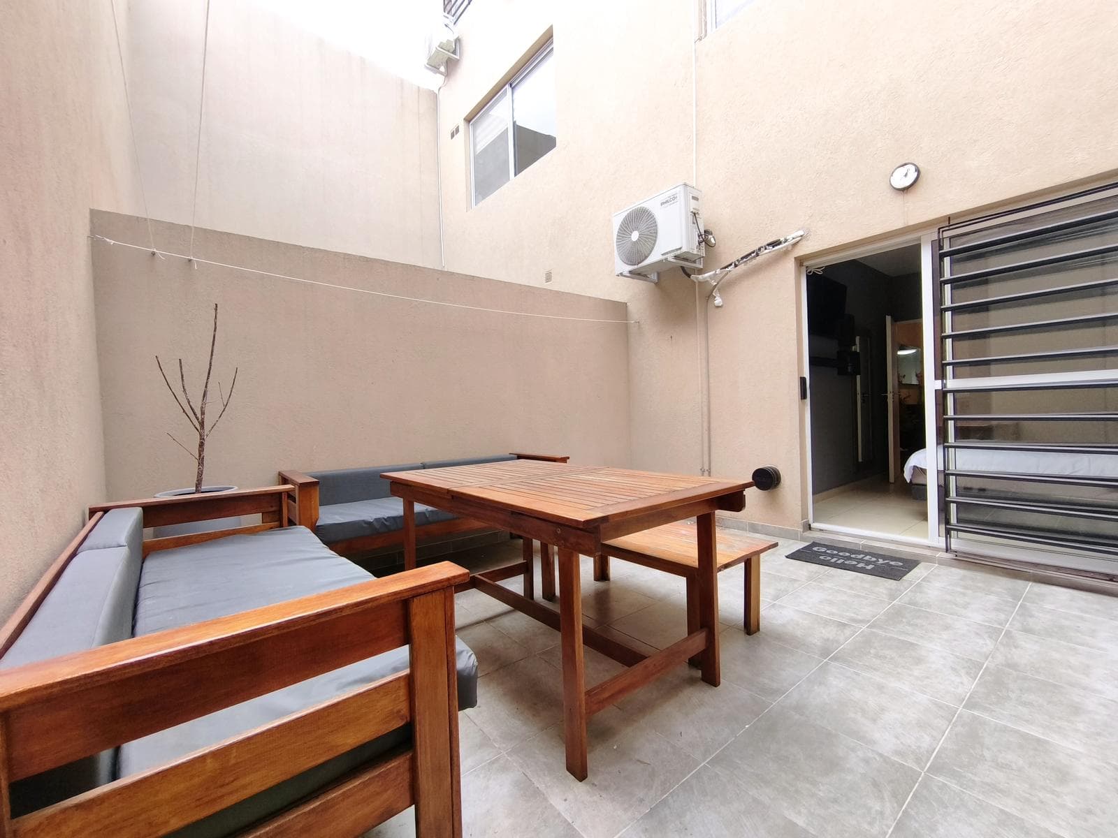 FOR SALE: 2-ROOM APARTMENT IN VILLA DEVOTO WITH GROUND-FLOOR PATIO