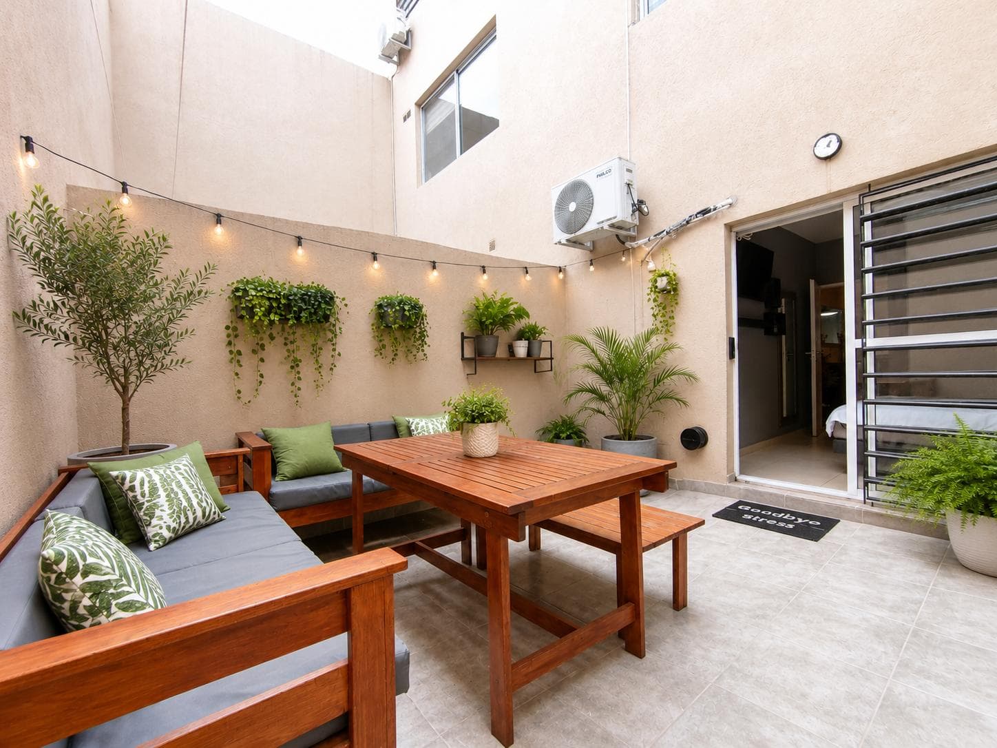 FOR SALE: 2-ROOM APARTMENT IN VILLA DEVOTO WITH GROUND-FLOOR PATIO