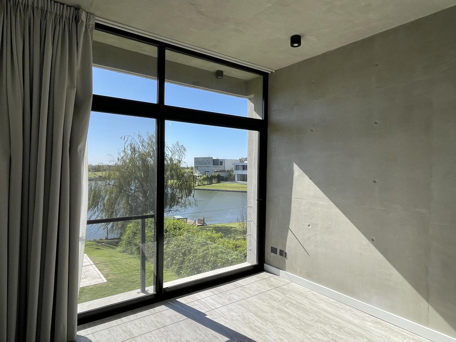 House for Sale in La Laguna, El Cantón - Islas, Escobar / Financing Available