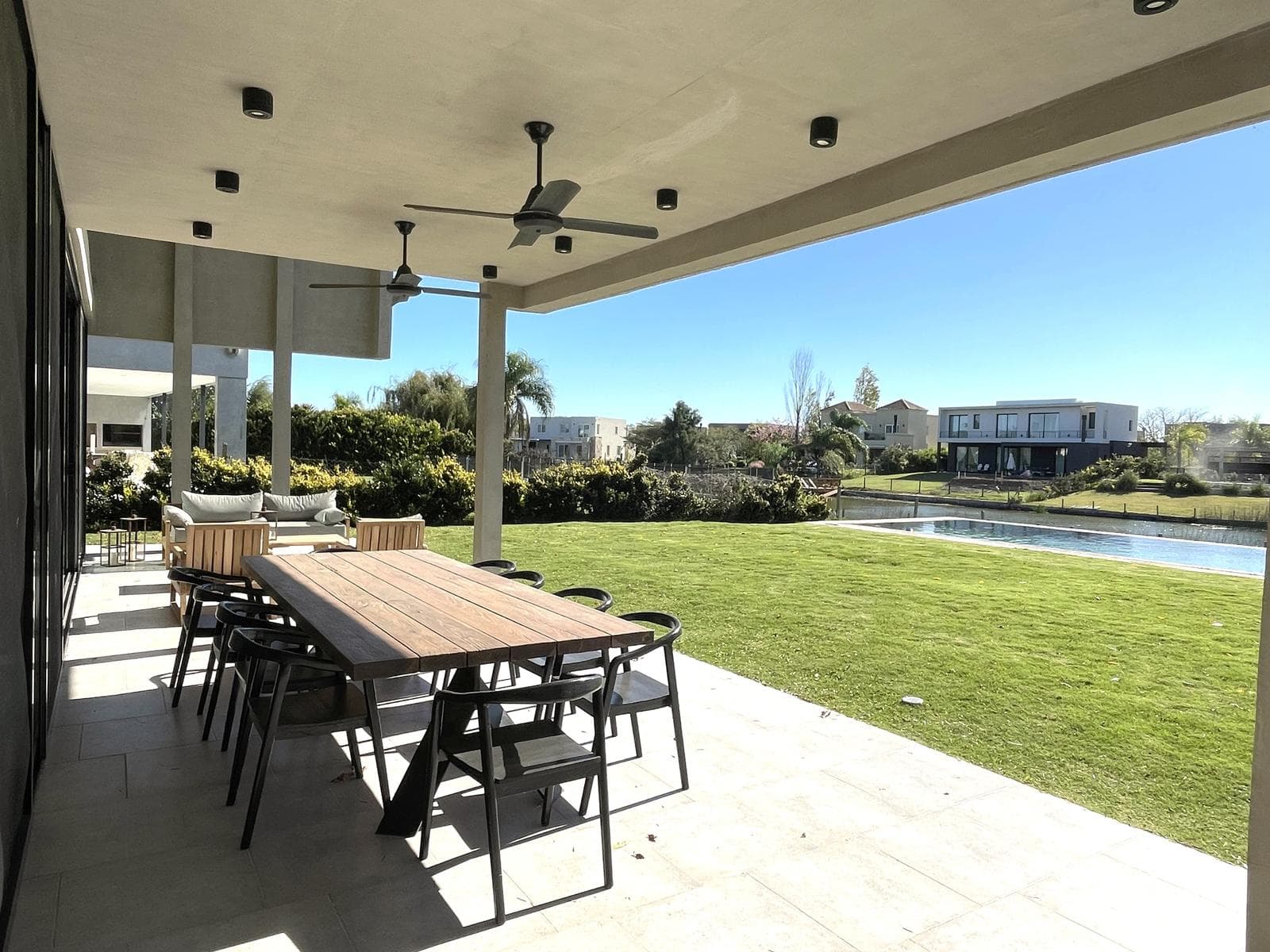 House for Sale in La Laguna, El Cantón - Islas, Escobar / Financing Available