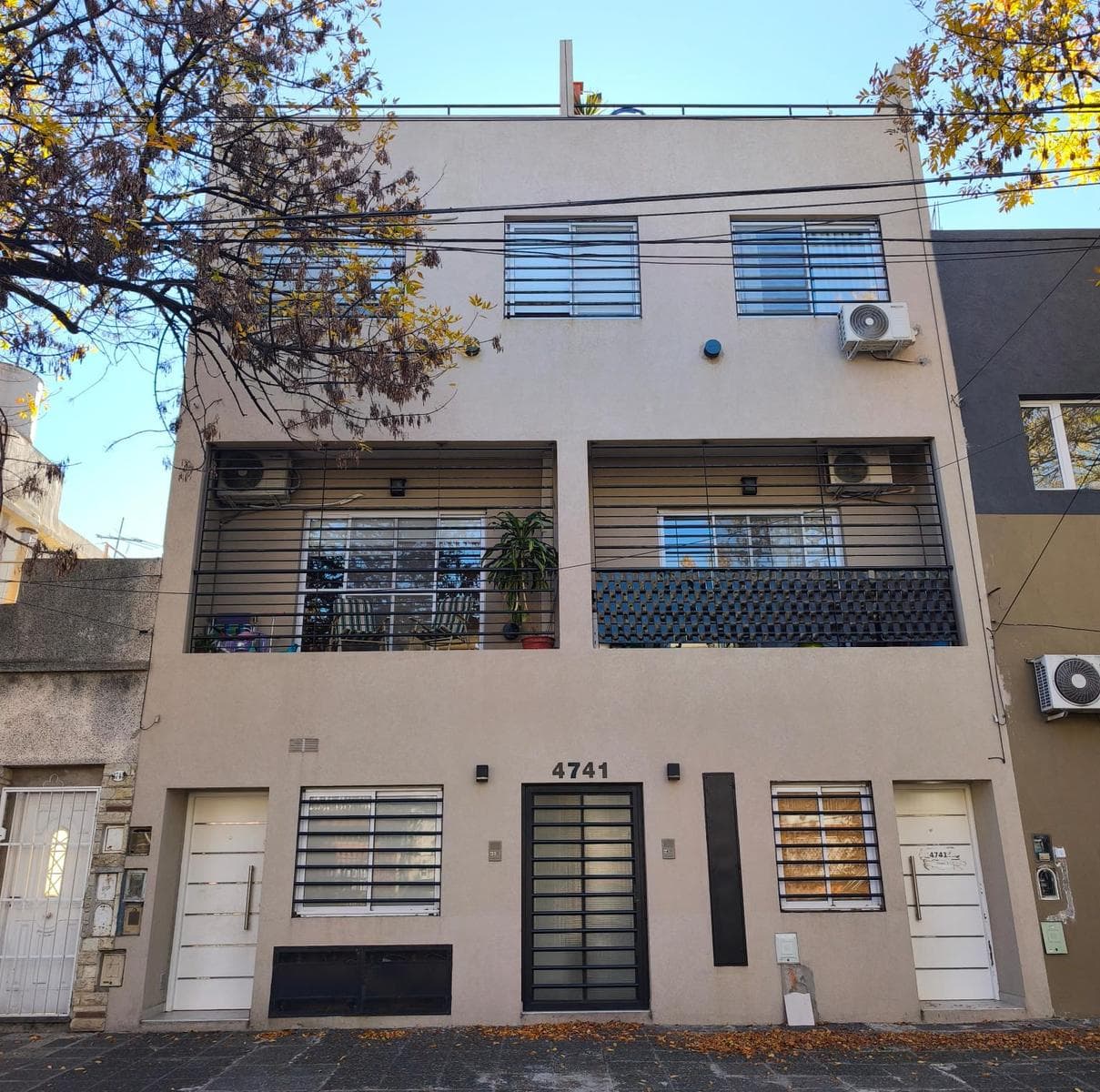 FOR SALE: 2-ROOM APARTMENT IN VILLA DEVOTO, GROUND FLOOR WITH PATIO