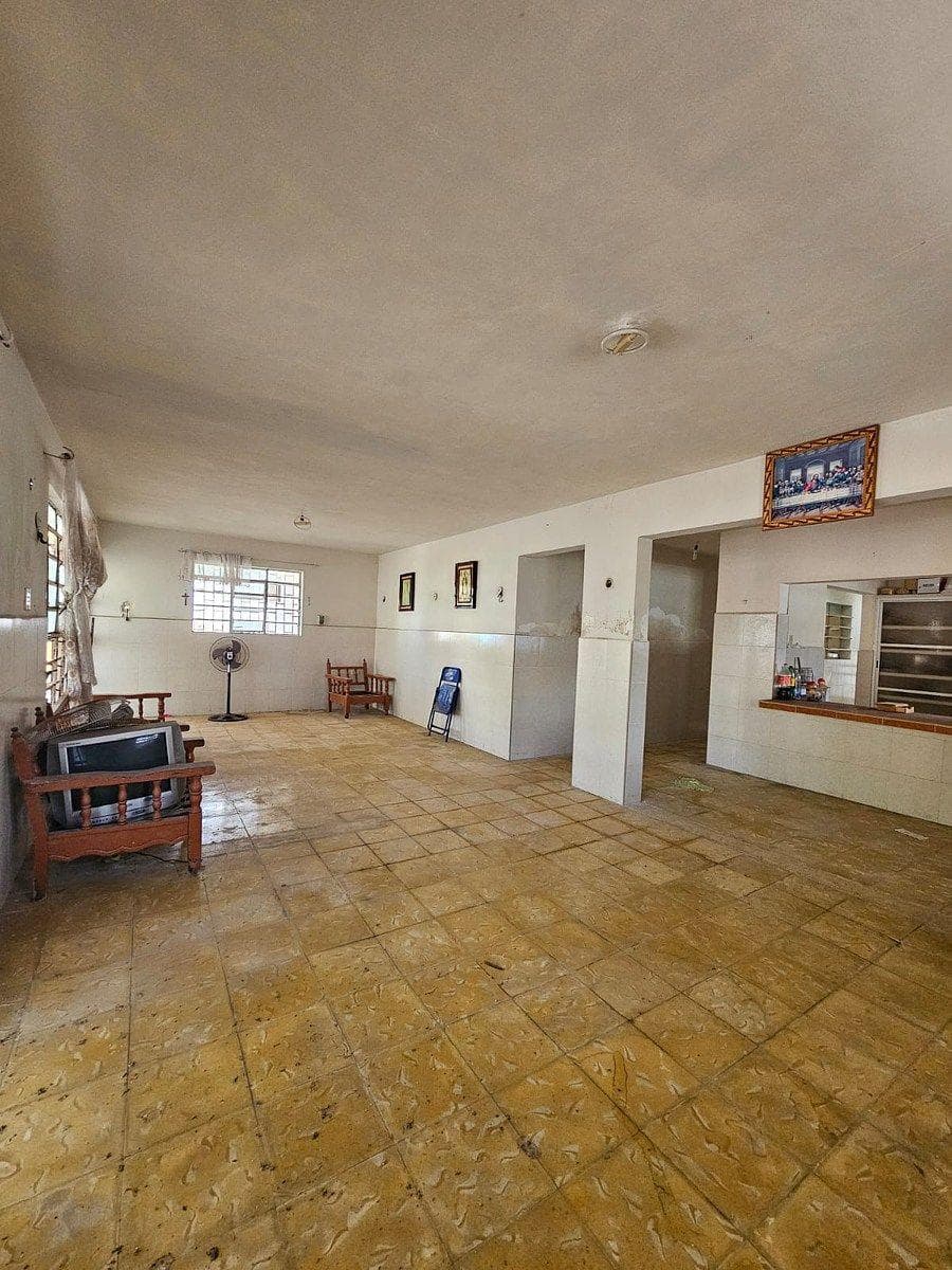 HOUSE FOR SALE: 1,504 M2, FACING 3 STREETS, 2 STREETS FROM THE BEACH IN PROGRESO, YUCATÁN