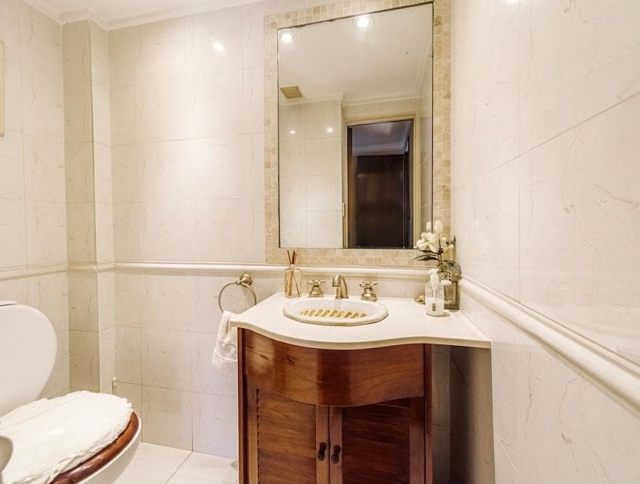 5-Room Apartment for Sale in Belgrano