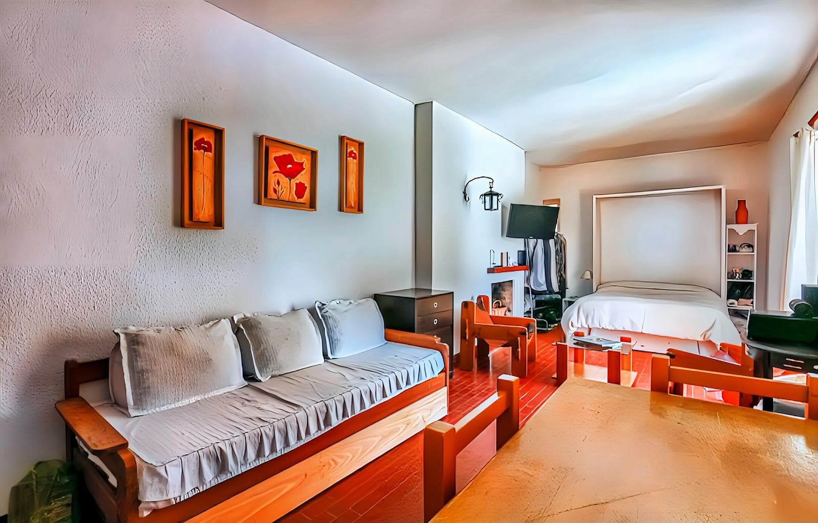 CUBE Neighborhood Apartment with Balcony and Terrace