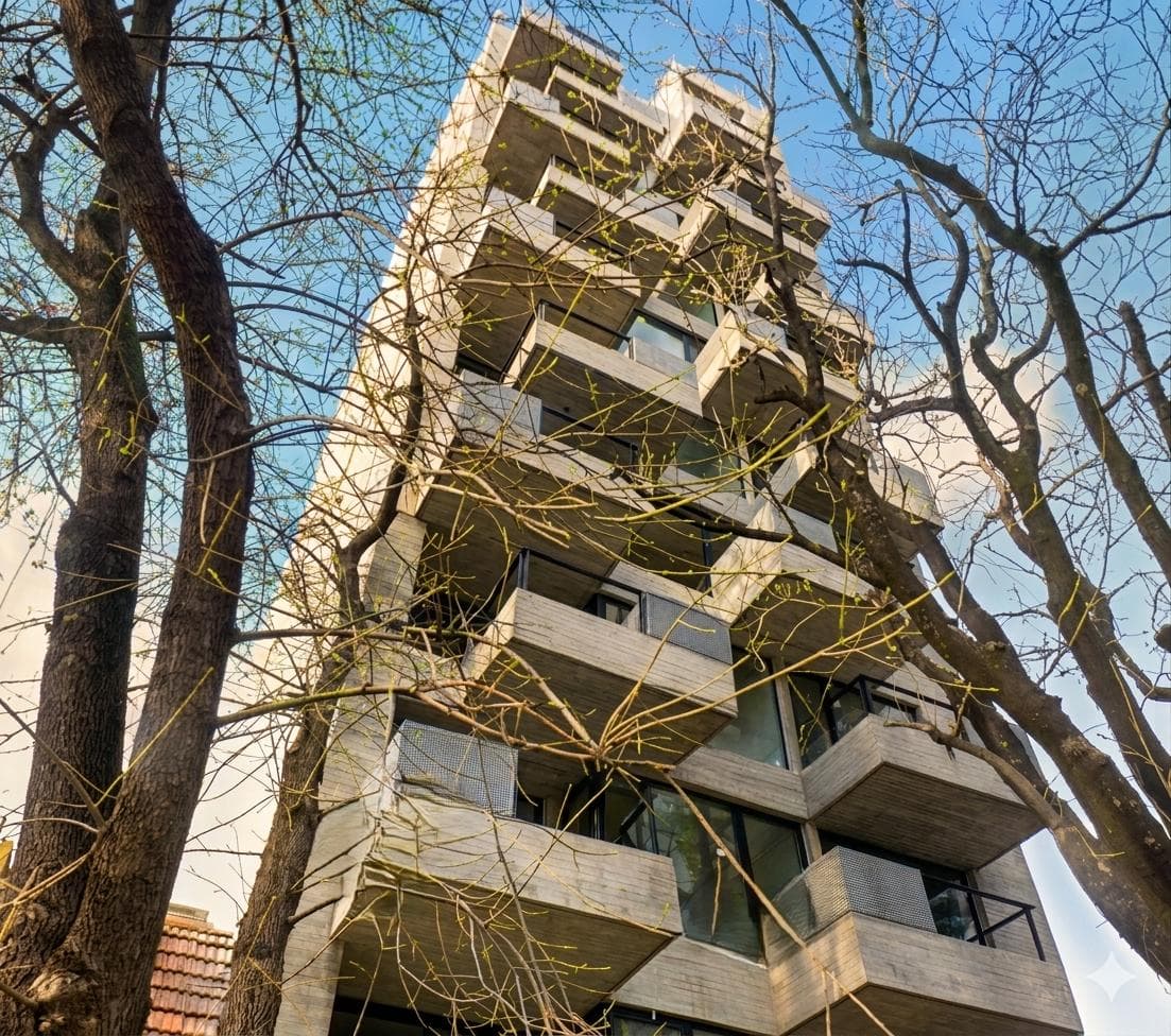 Brand-New Studio Apartment for Sale with a Balcony and Amenities, 7 Blocks from General Paz