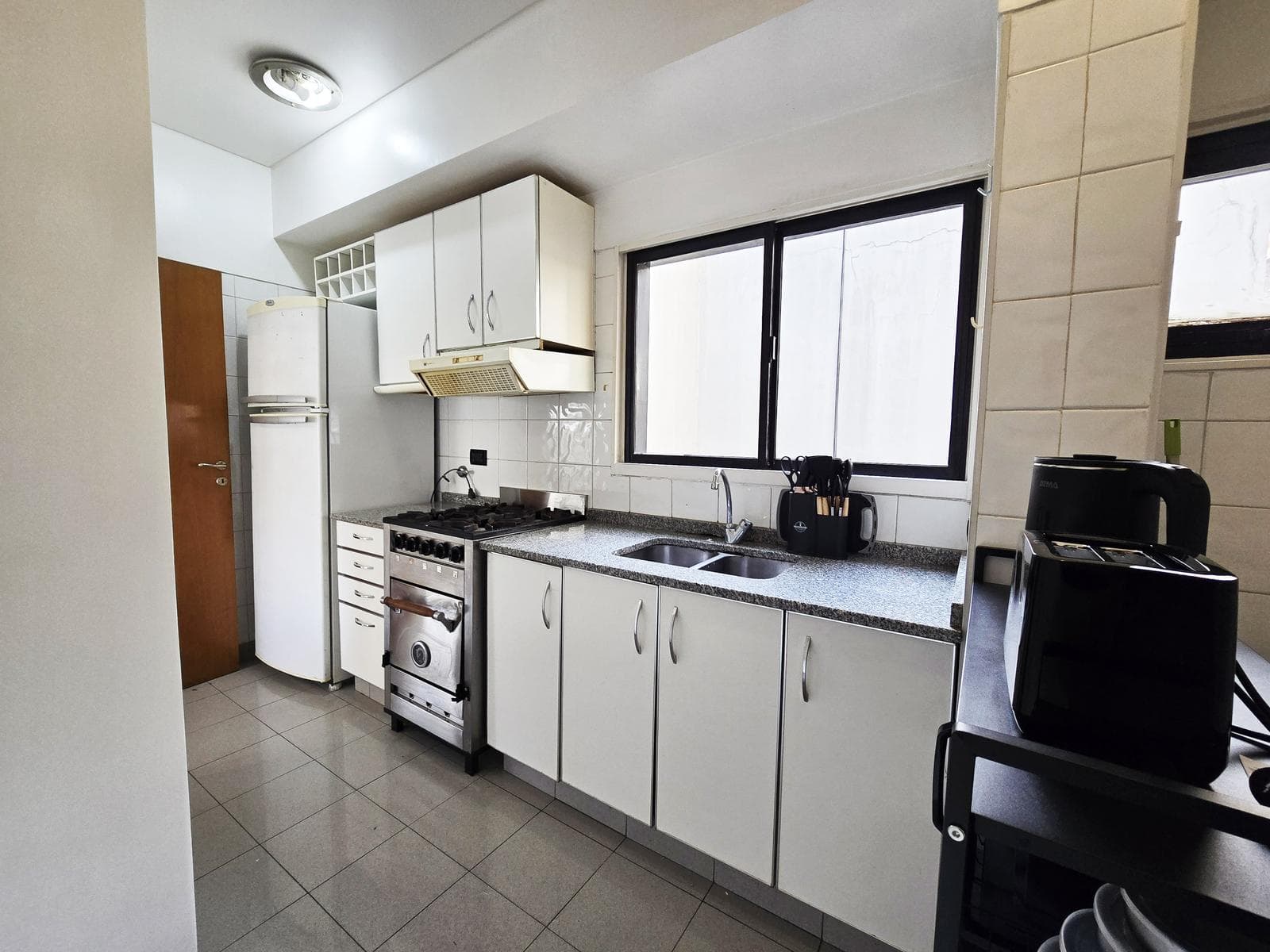 Two-room apartment for rent in Cañitas with a terrace-style balcony