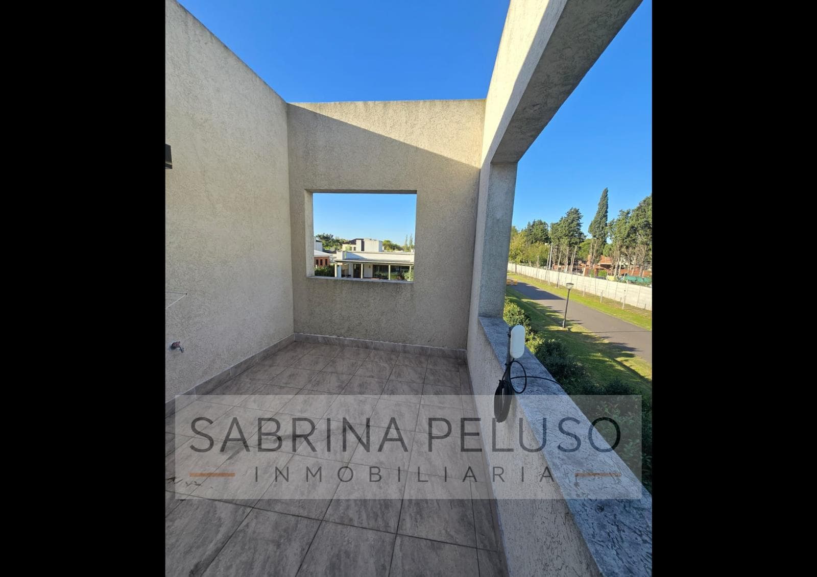 HOUSE FOR SALE IN PRADOS DEL OESTE I – 4 ROOMS WITH POOL – FINANCING AVAILABLE