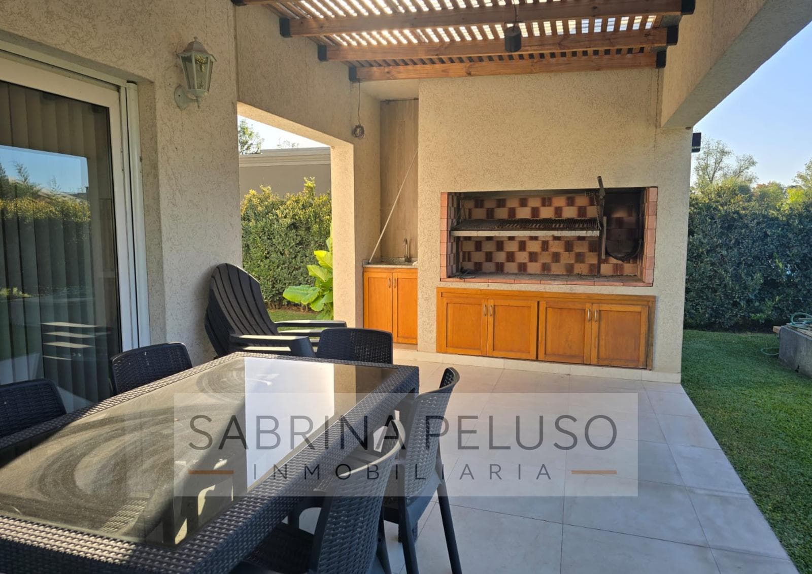 HOUSE FOR SALE IN PRADOS DEL OESTE I – 4 ROOMS WITH POOL – FINANCING AVAILABLE