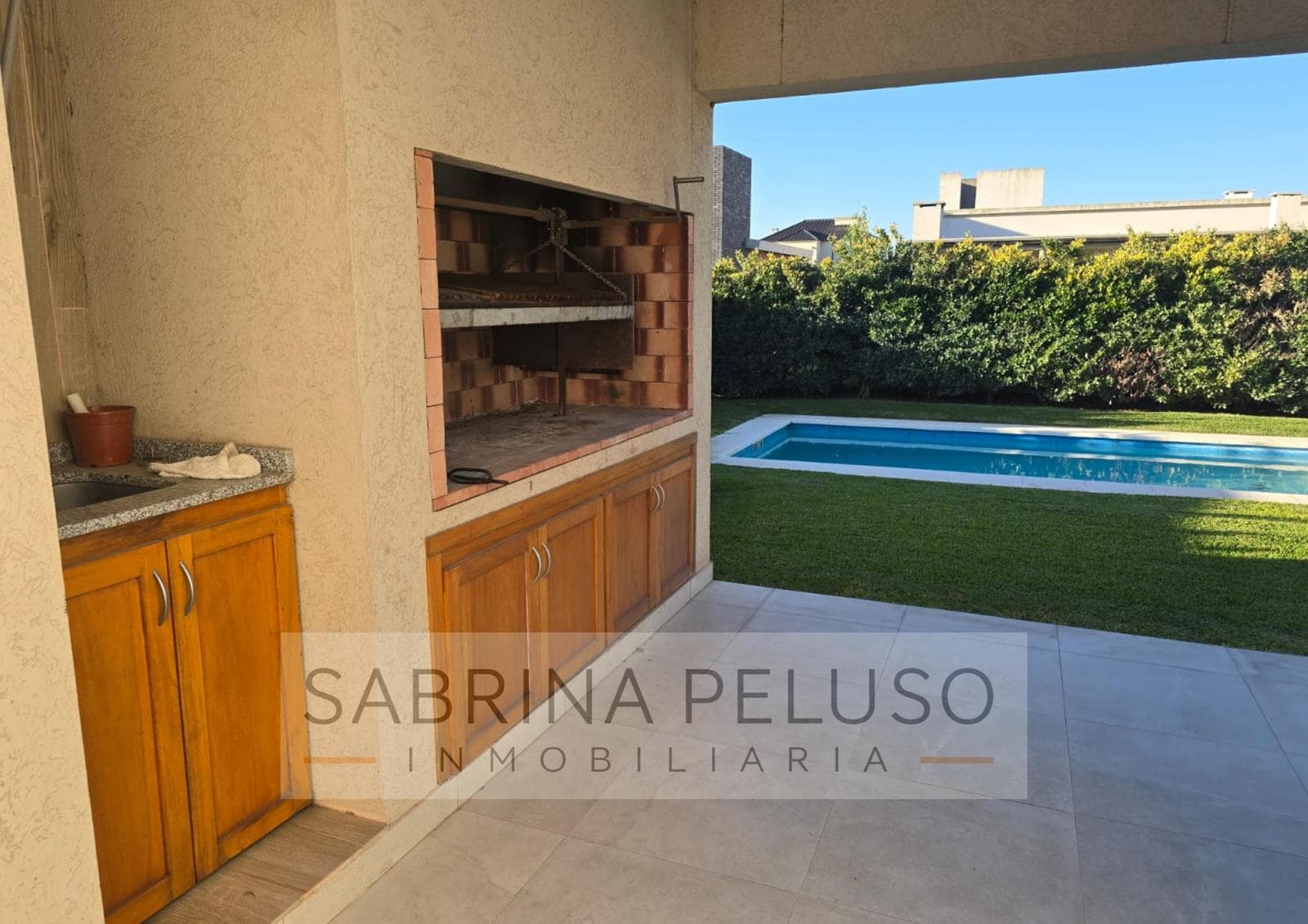 HOUSE FOR SALE IN PRADOS DEL OESTE I – 4 ROOMS WITH POOL – FINANCING AVAILABLE