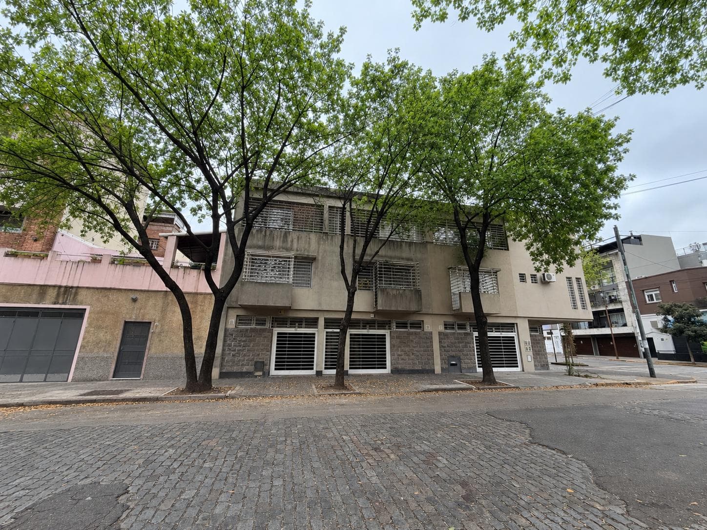 Triplex for Sale in Chacarita